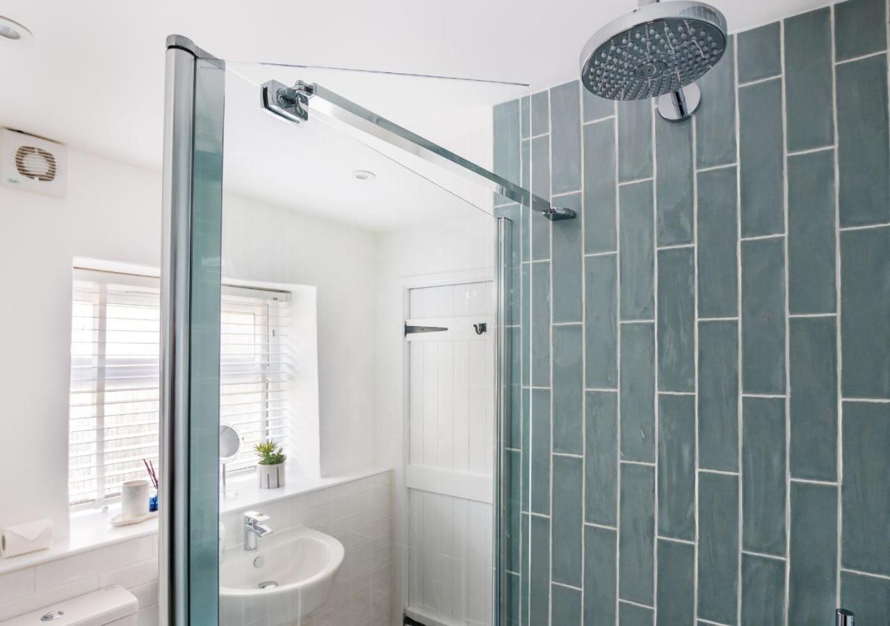 Windsor - Bolthole In The Heart Of Cn! * Chipping Norton